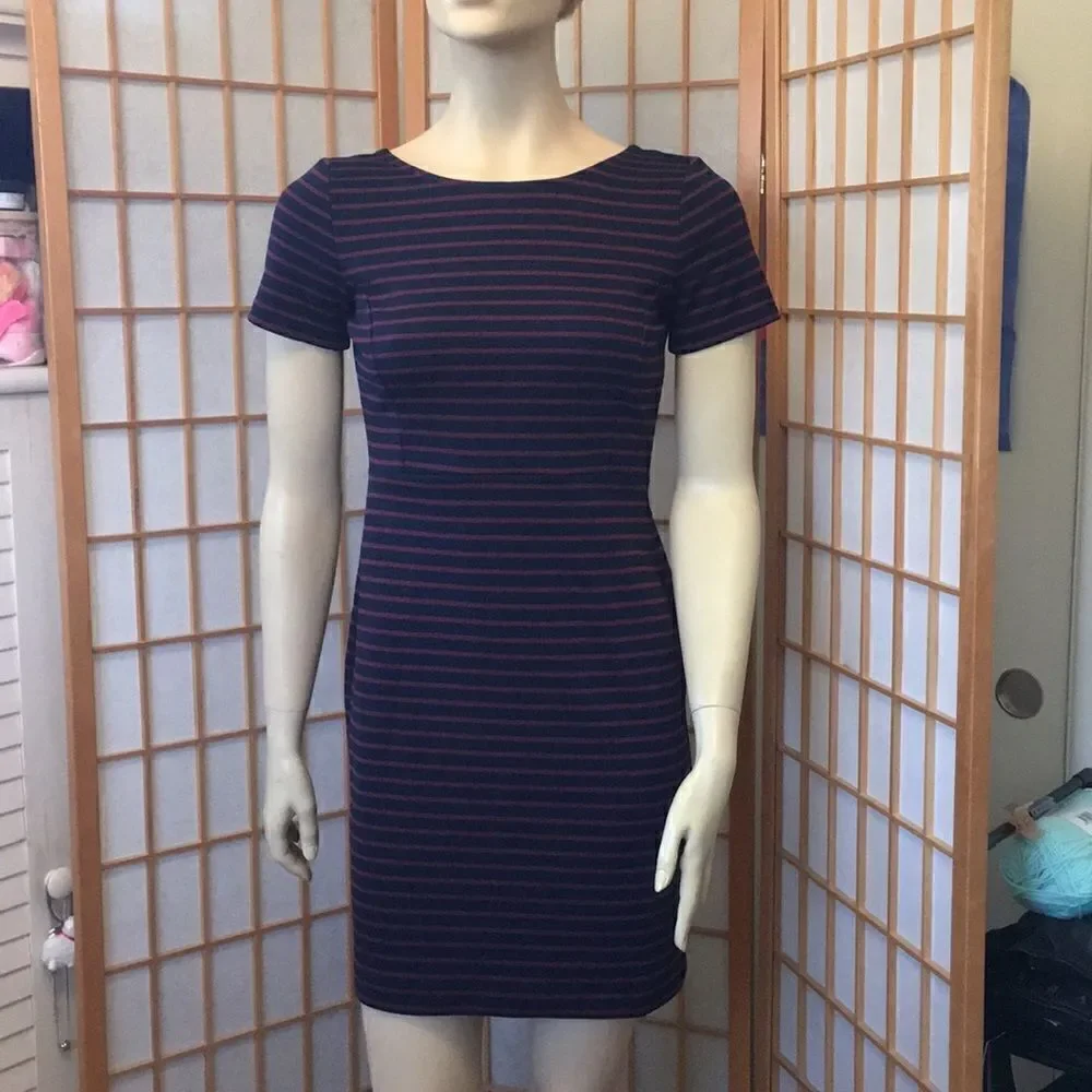 Banana Republic Factory Low Back S/S Dress